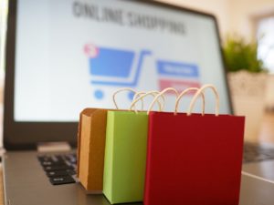 trouver les meilleures affaires sur le web shopping en ligne